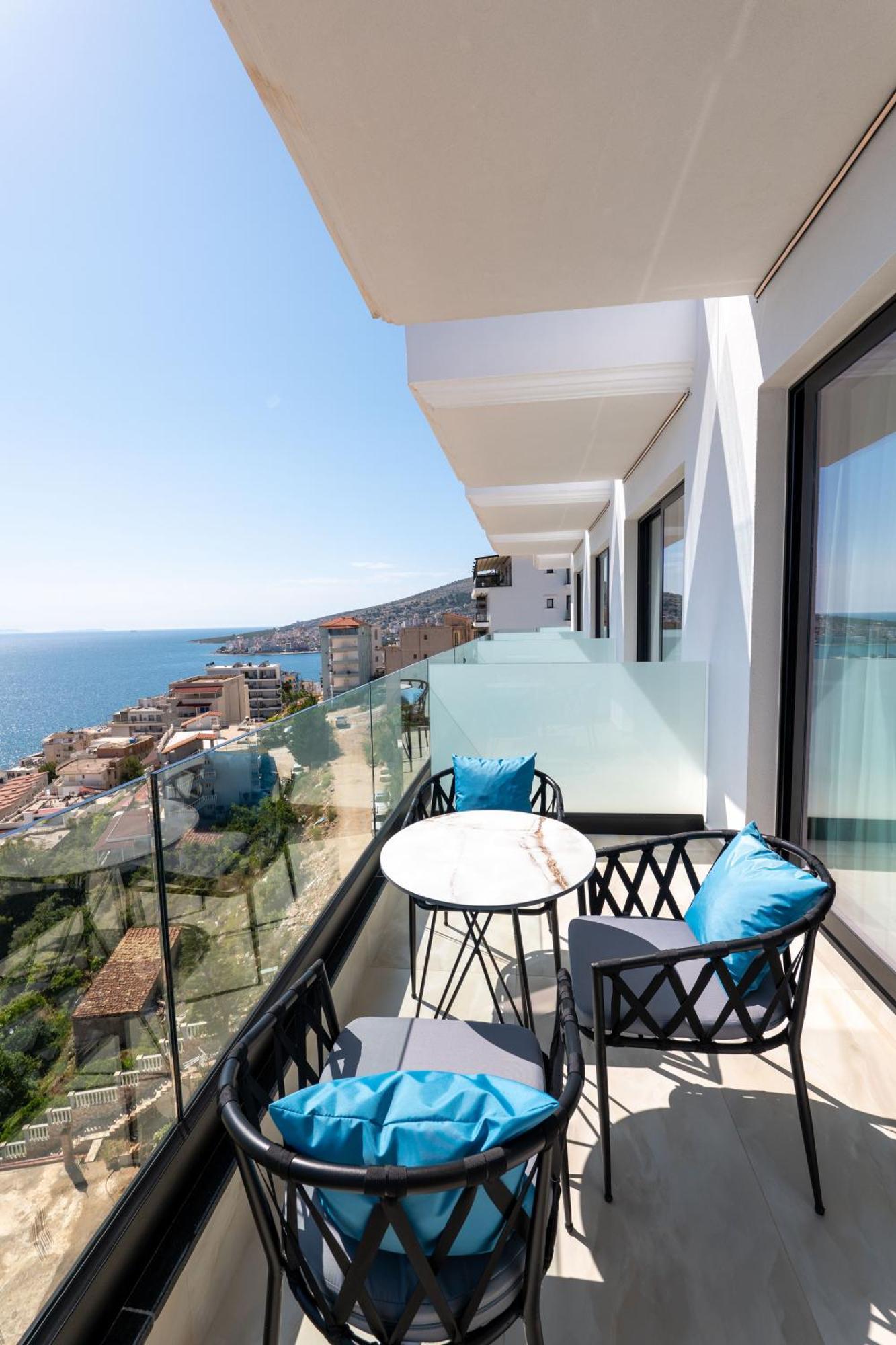 Litan Hotel ساراندا المظهر الخارجي الصورة