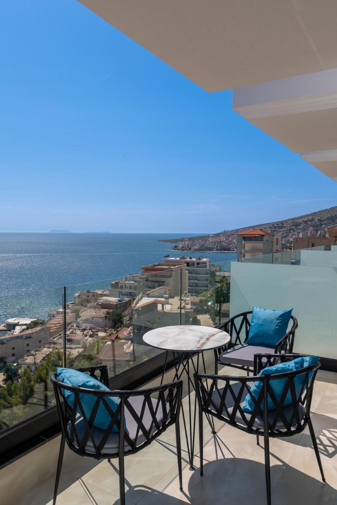 Litan Hotel ساراندا المظهر الخارجي الصورة