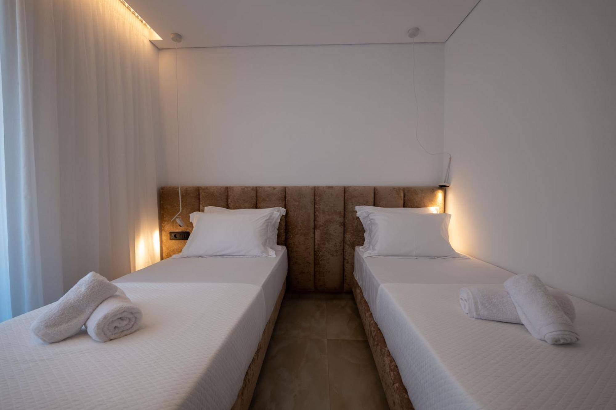 Litan Hotel ساراندا المظهر الخارجي الصورة
