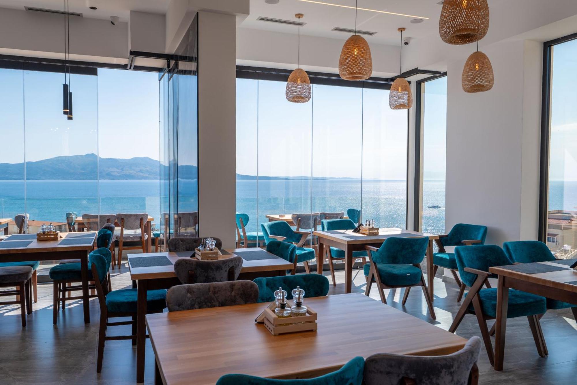 Litan Hotel ساراندا المظهر الخارجي الصورة
