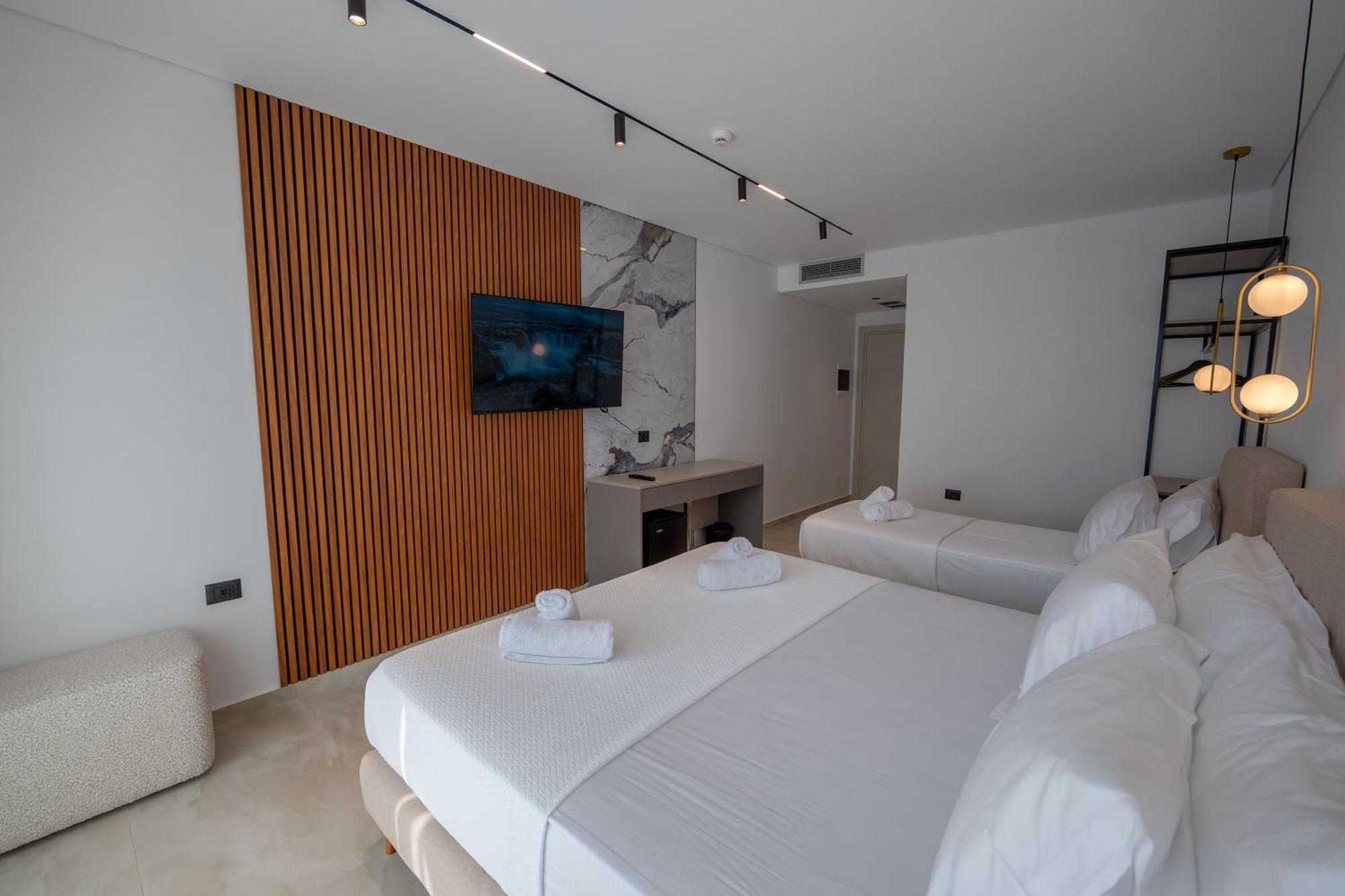 Litan Hotel ساراندا المظهر الخارجي الصورة