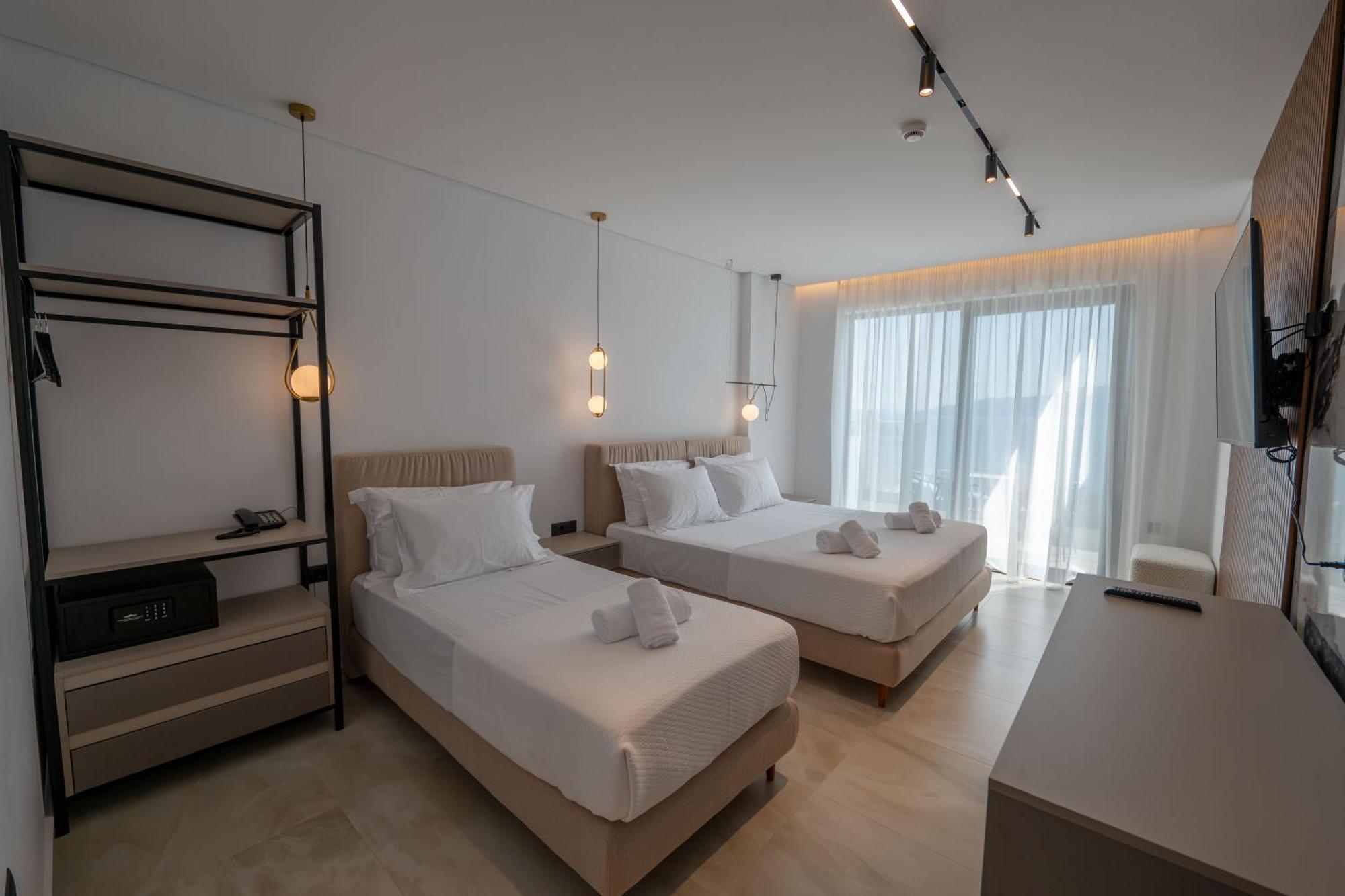 Litan Hotel ساراندا المظهر الخارجي الصورة